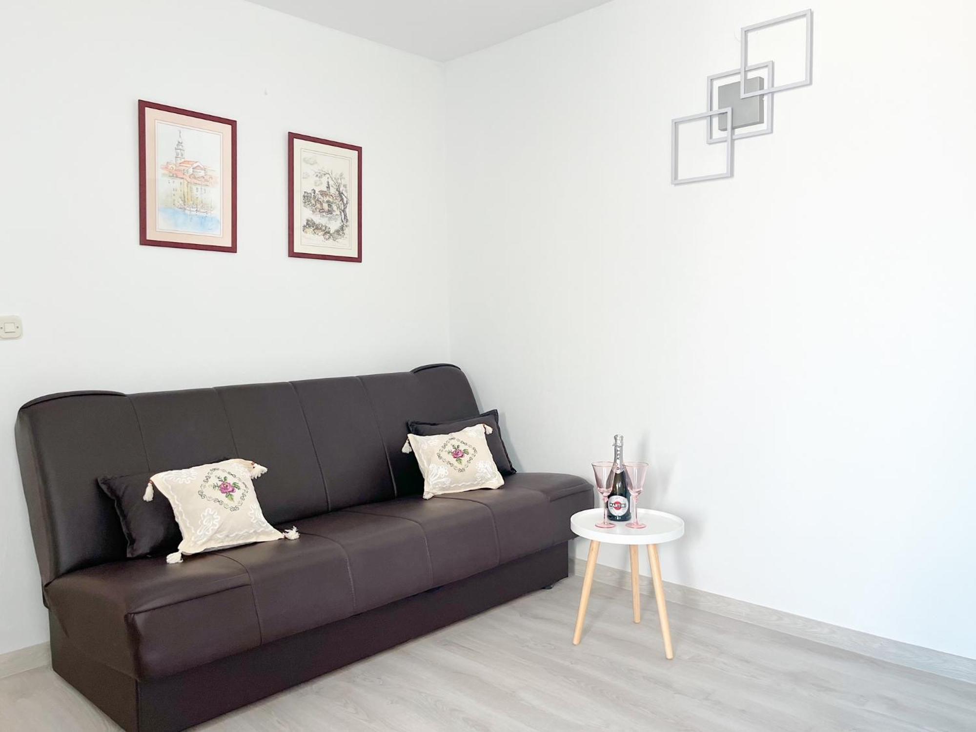 Apartmani Adrijan Krk Krk Town Exterior photo